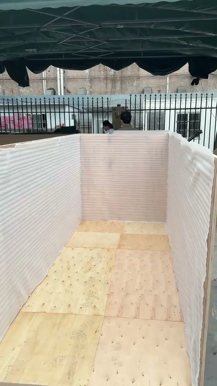 Real packing frame from a completed Spain doors and windows shipment